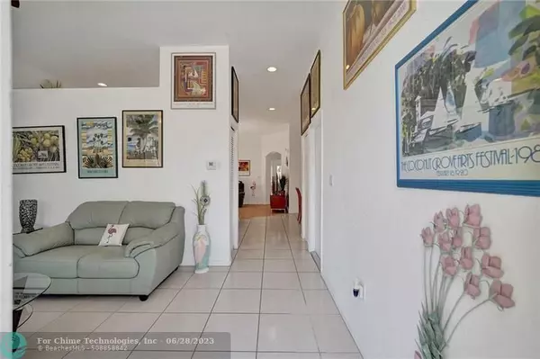 Pembroke Pines, FL 33024,1928 NW 99th Ave