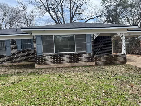 Shreveport, LA 71107,465 Iroquois Trail