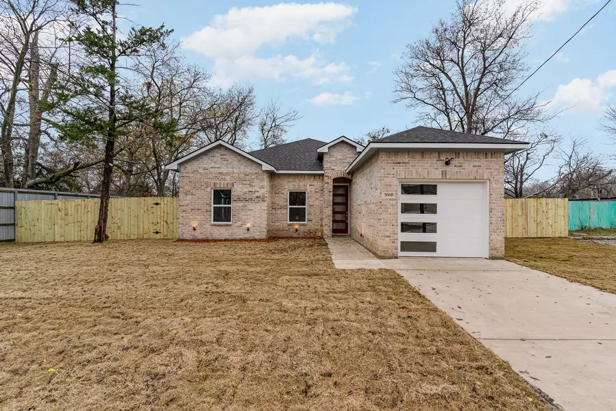 3008 Wellington Street, Greenville, TX 75401