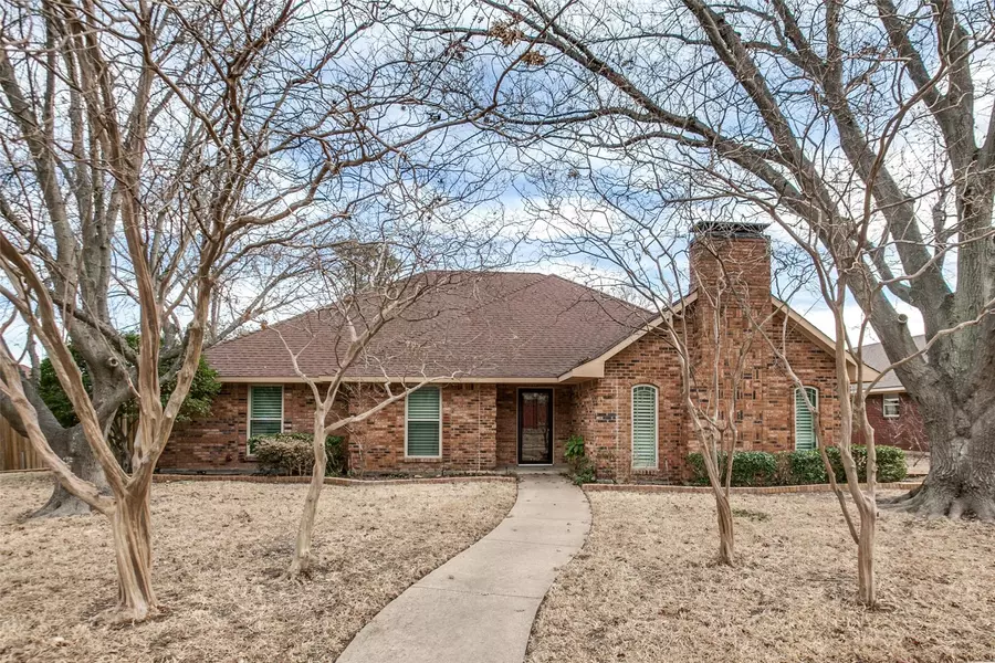 2714 Ridgeview Lane, Garland, TX 75044