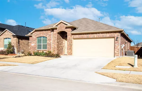 Fort Worth, TX 76179,9040 Sycamore Leaf Drive