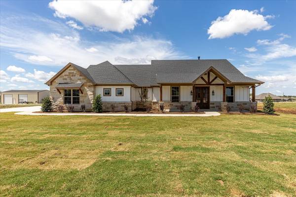 7605 Cottonwood Canyon Drive, Godley, TX 76044