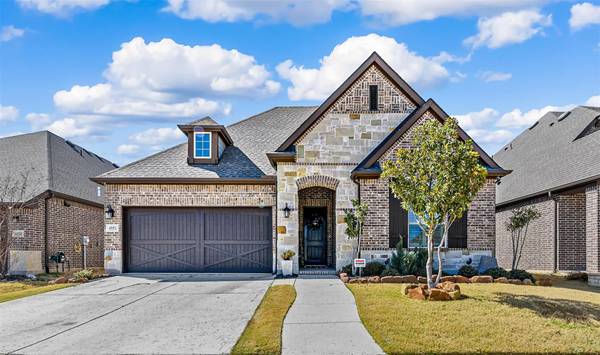 4951 Gleneagle Drive, Flower Mound, TX 75028