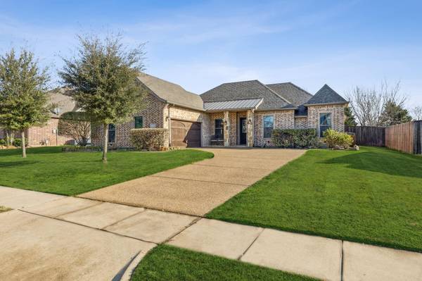 1132 Warbler Drive, Forney, TX 75126