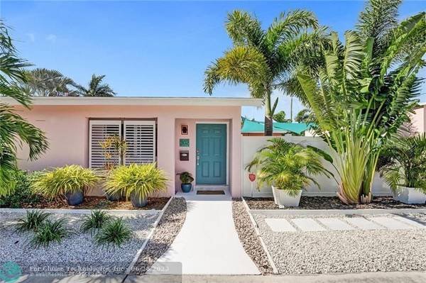 302 Cornell Dr, Lake Worth Beach, FL 33460