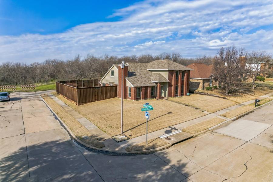 3801 Silver Maple Drive, Carrollton, TX 75007