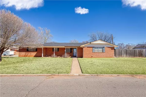 110 Ramsey Drive, Elk City, OK 73644