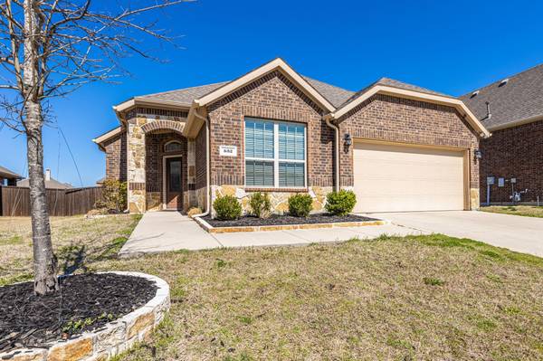 532 Alice Lane, Fate, TX 75189