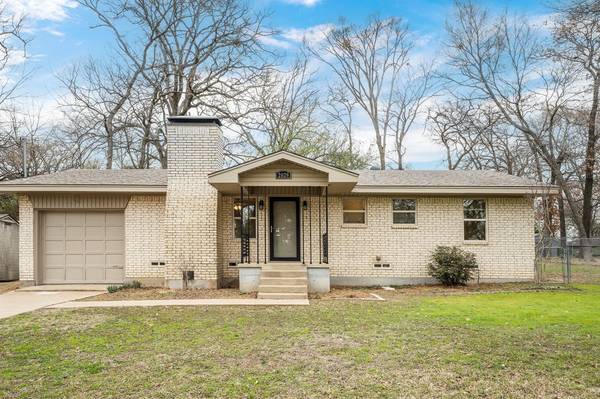 2029 Wildwood Way, Tool, TX 75143