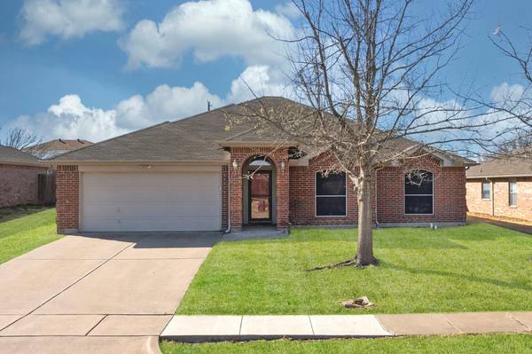 1318 Delaware Drive, Midlothian, TX 76065