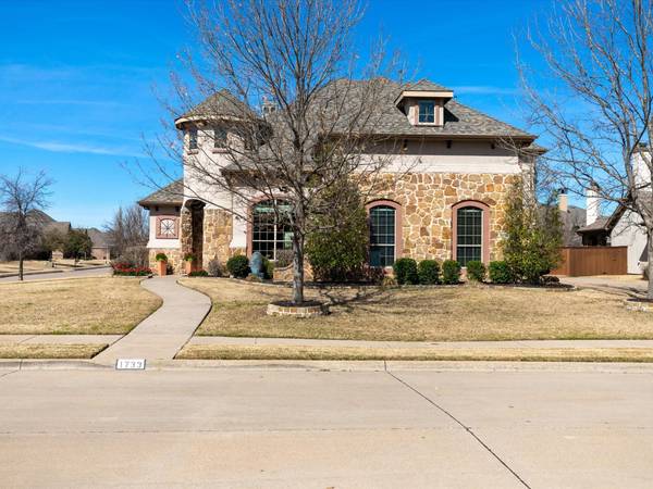 1733 Gray Owl Road, Keller, TX 76248