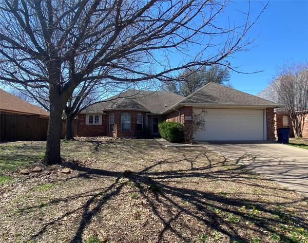 621 Tulane Drive, Waxahachie, TX 75165