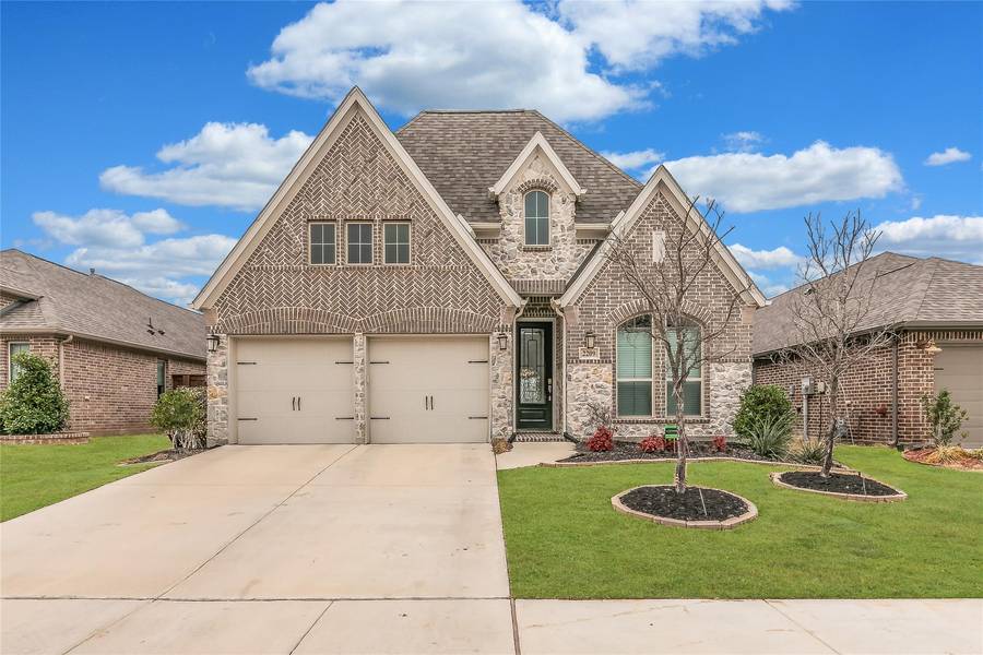 2209 Harlow Lane, Forney, TX 75126