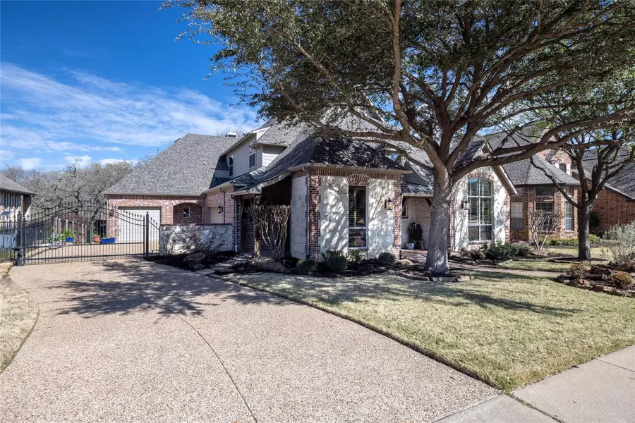 2511 Lakepoint Drive, Keller, TX 76248