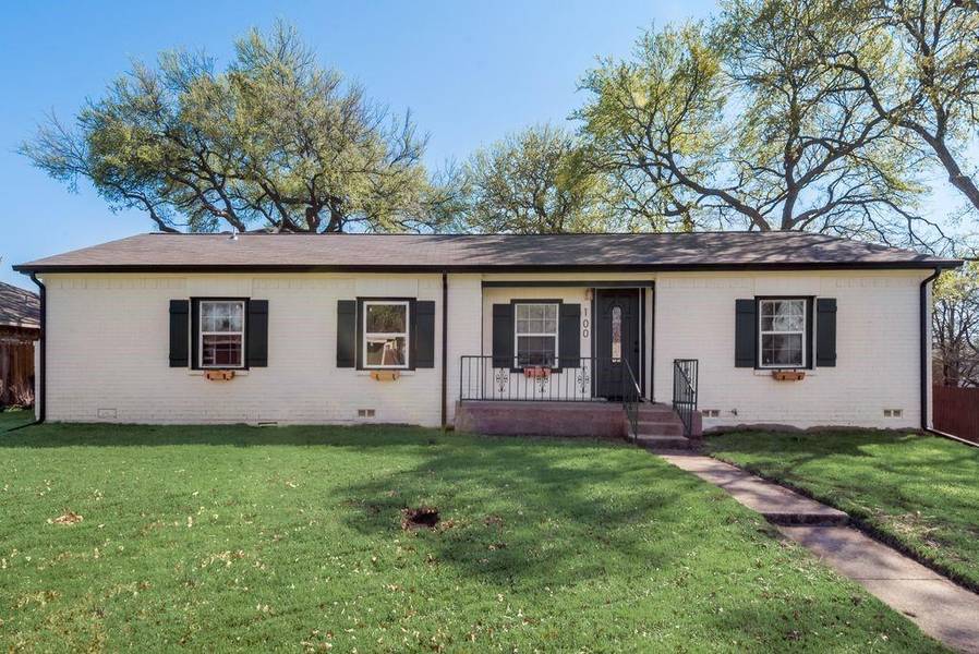 100 Forestwood Drive, Corinth, TX 76210