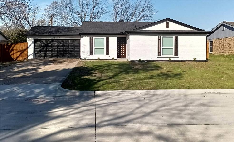 3129 Lisetta Street, Grand Prairie, TX 75052