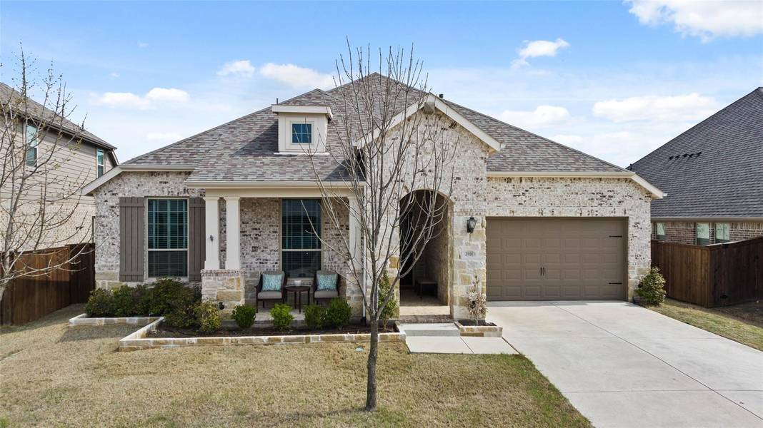 3908 Purple Sage Drive, Aubrey, TX 76227