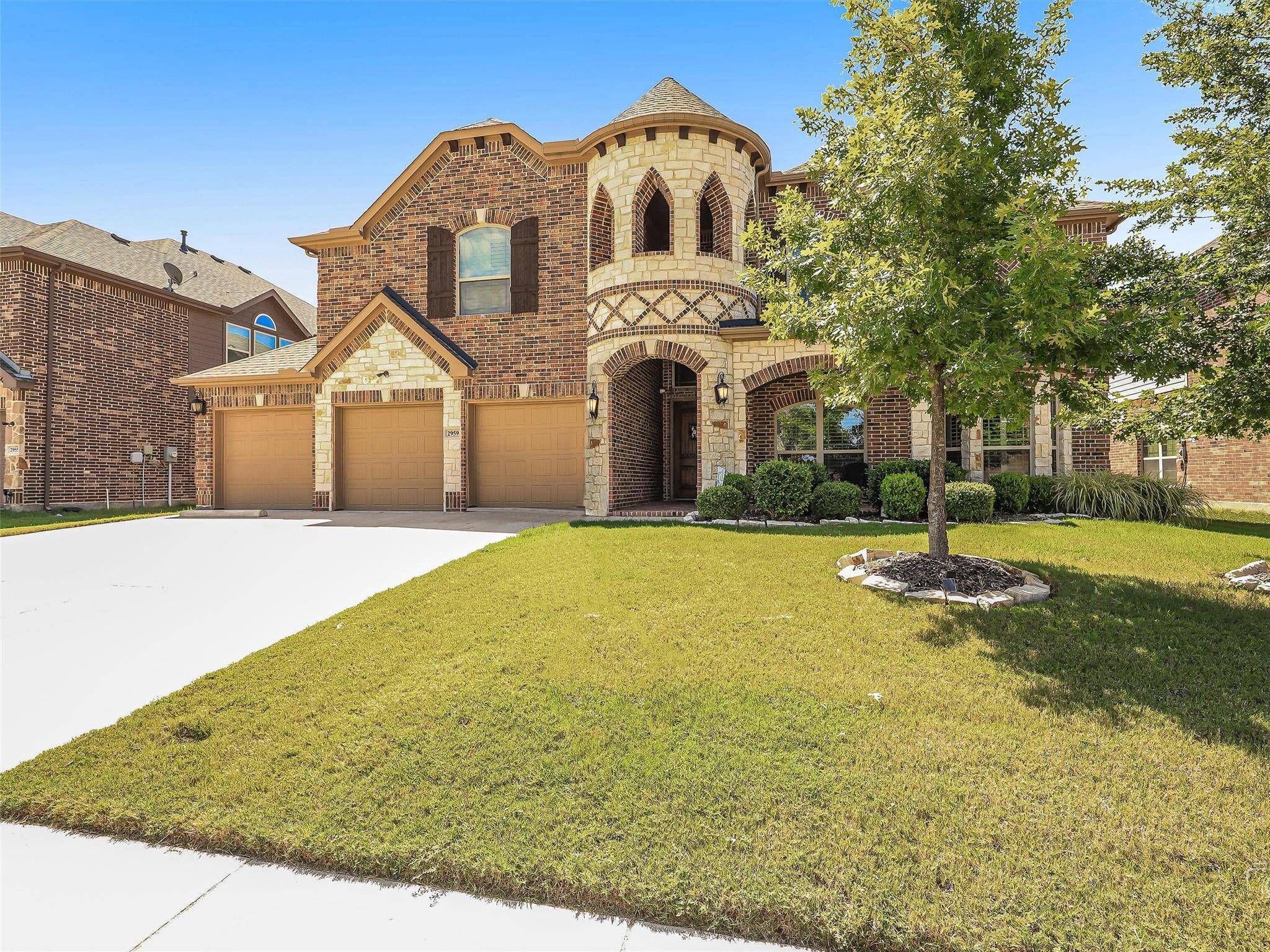 2959 Arenoso, Grand Prairie, TX 75054