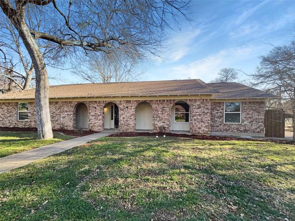 5122 Pearl Drive, North Richland Hills, TX 76180