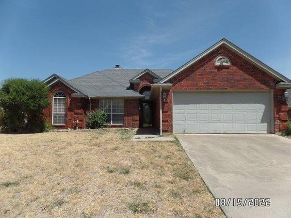 712 Highstar Court, Hurst, TX 76054