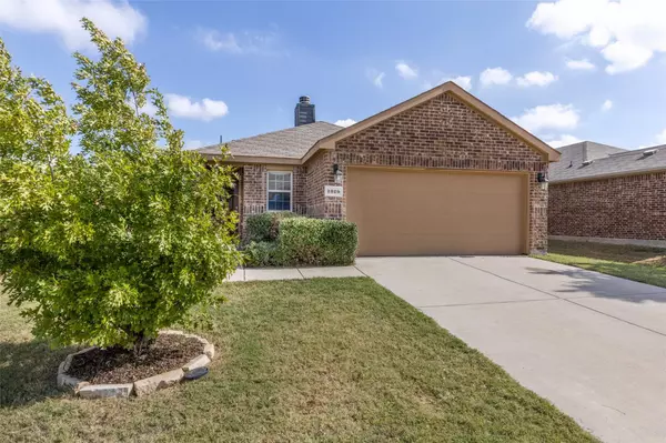 1329 Red River Drive, Aubrey, TX 76227