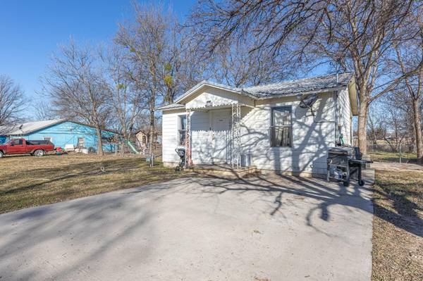 Mineral Wells, TX 76067,1407 SE 11th Street