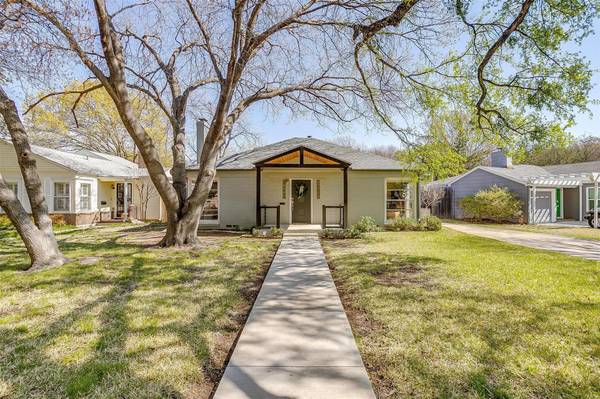 6308 Darwood Avenue, Fort Worth, TX 76116