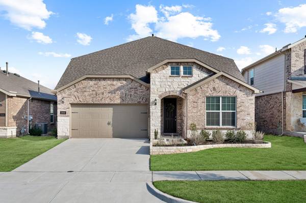 2440 Rooster Lane, Northlake, TX 76247