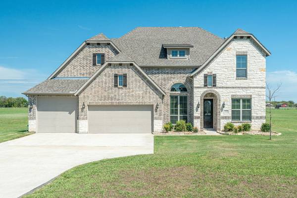 206 The Trails Drive, Blue Ridge, TX 75424