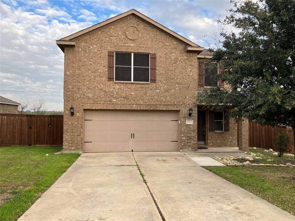 211 DODGE CITY Trail, Newark, TX 76071