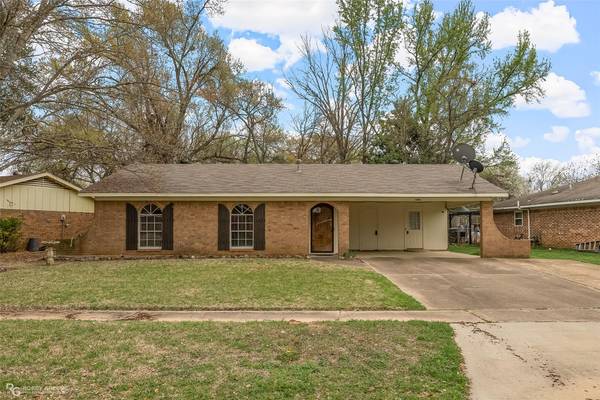 1918 Pluto Drive, Bossier City, LA 71112