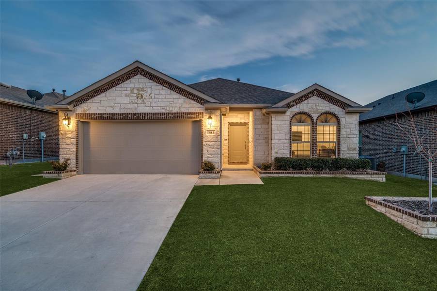 1212 Freestone Drive, Melissa, TX 75454