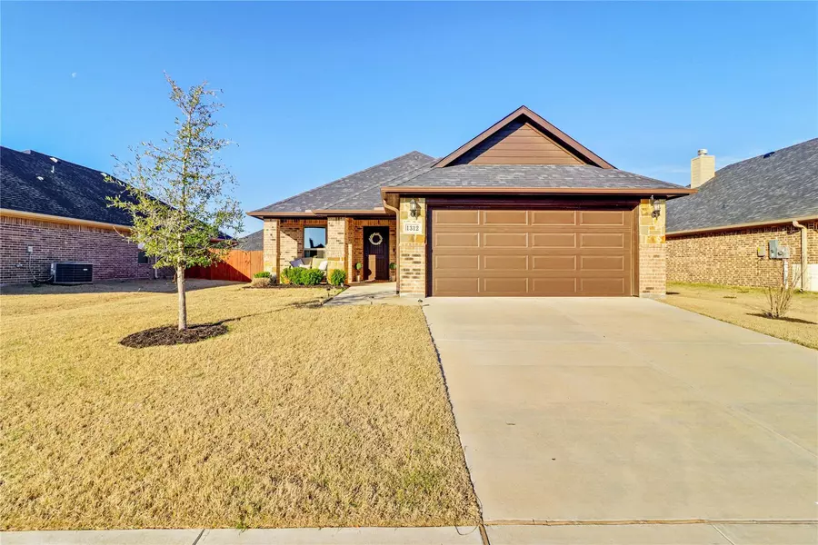 1312 Saratoga Drive, Sherman, TX 75092