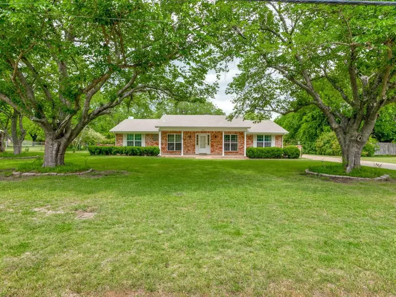 6208 N Ridge Road, Fort Worth, TX 76135