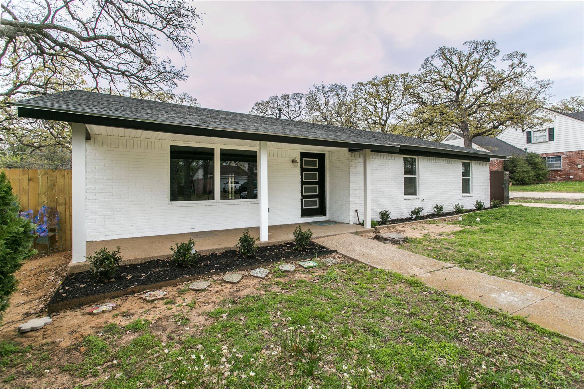North Richland Hills, TX 76180,7717 Deaver Drive