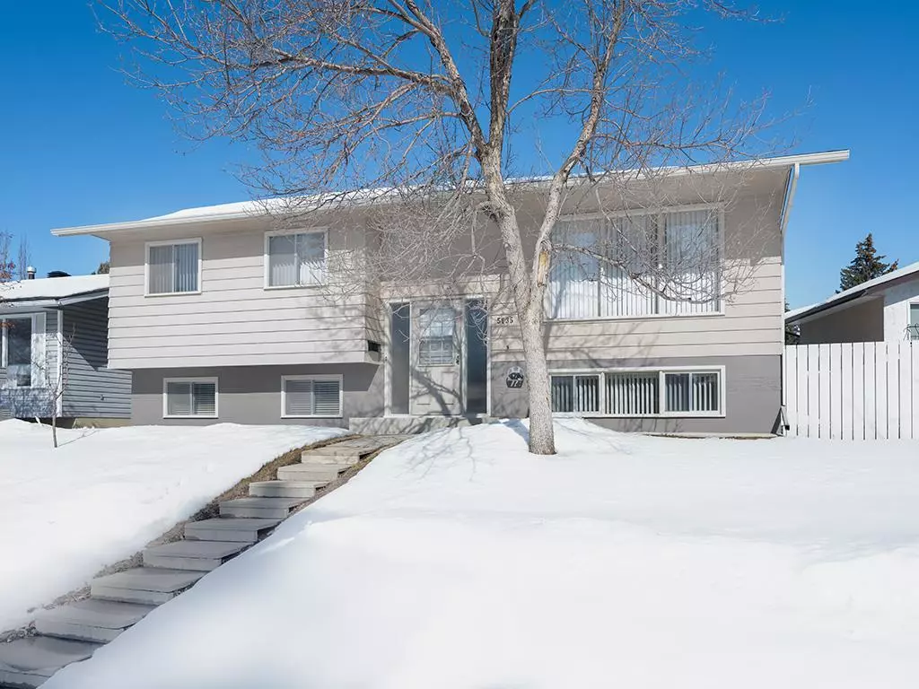 Calgary, AB T2L 1Z3,5635 Brenner CRES NW