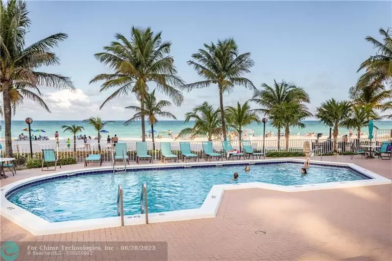 Pompano Beach, FL 33062,1010 S Ocean Blvd  #1411