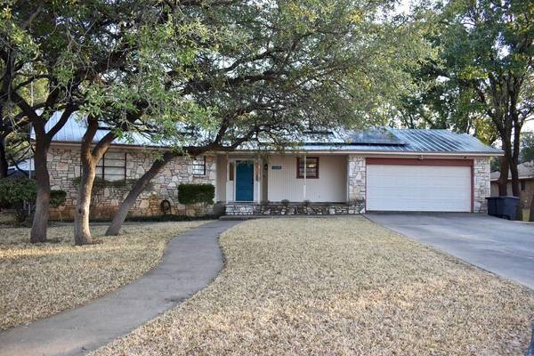 1115 W 11th Street, Brady, TX 76825