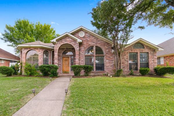 1702 Springwood Drive, Mesquite, TX 75181