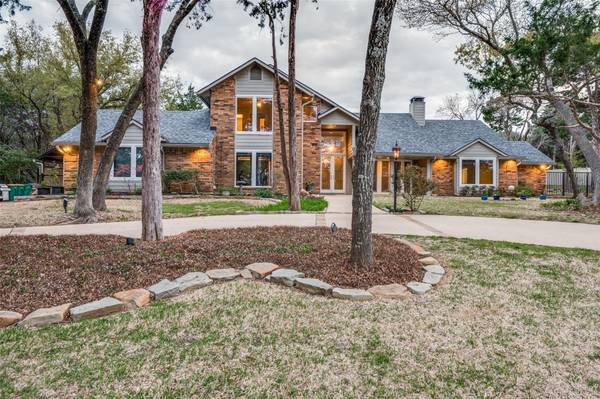 16 Summit Place,  Cedar Hill,  TX 75104