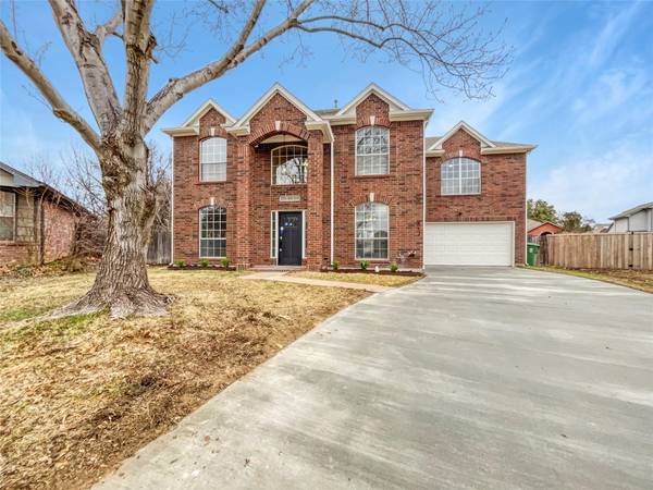 812 Teakwood Court, Flower Mound, TX 75028