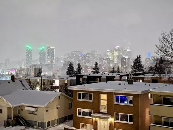 Calgary, AB T2T 4R9,2127 17A ST SW