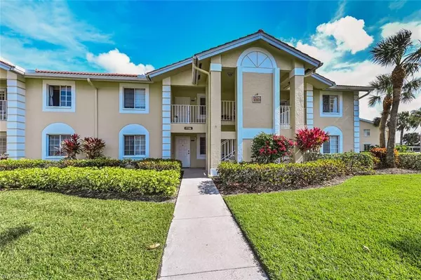 7706 Jewel LN #204, Naples, FL 34109