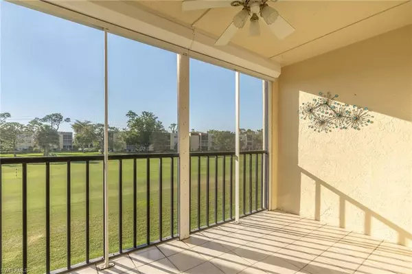 201 Quail Forest BLVD #202, Naples, FL 34105