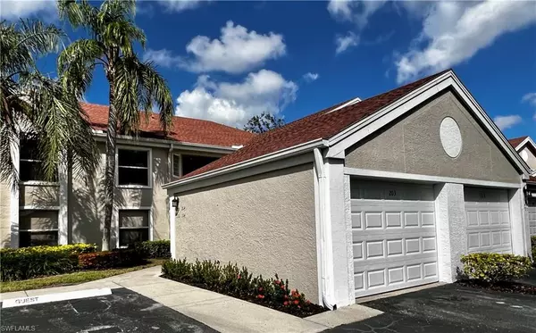 9856 Luna CIR #A-203, Naples, FL 34109