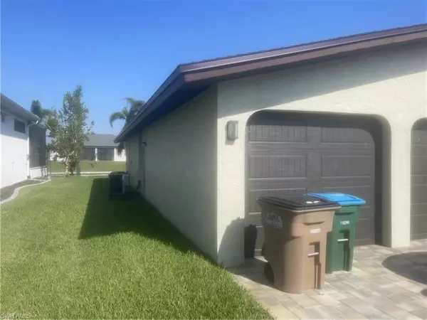 Cape Coral, FL 33914,131 SW 50th ST