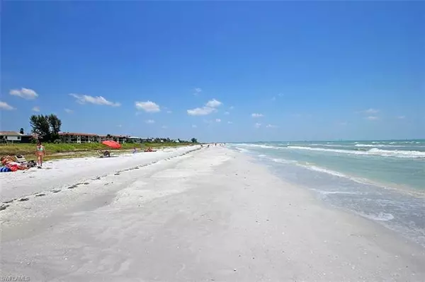 Sanibel, FL 33957,805 E Gulf DR #B7