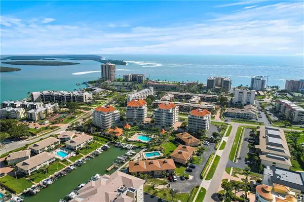 1121 Swallow AVE #2-301, Marco Island, FL 34145