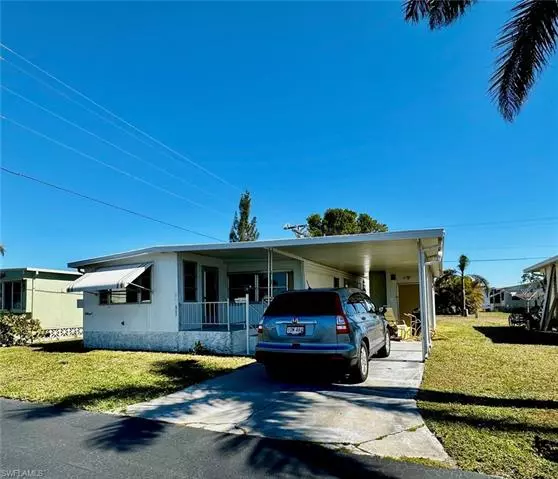 North Fort Myers, FL 33917,805 Homefolks ST