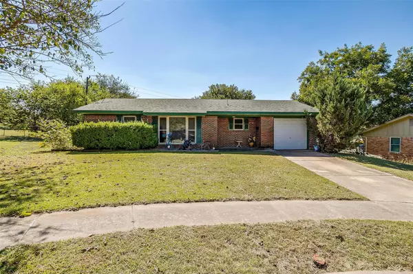 6403 Claude Court, Fort Worth, TX 76135